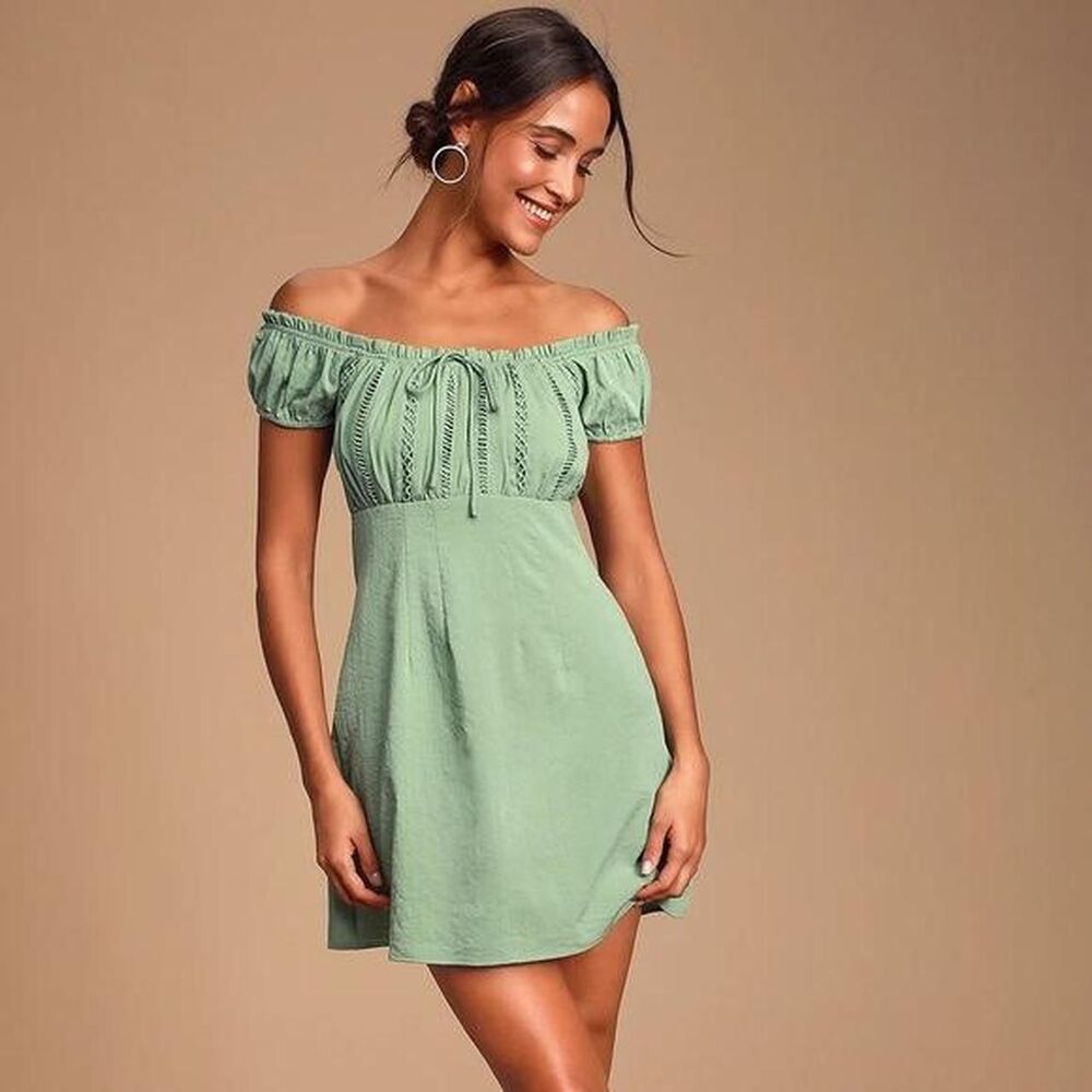 Lulus Sage Green Dress D68